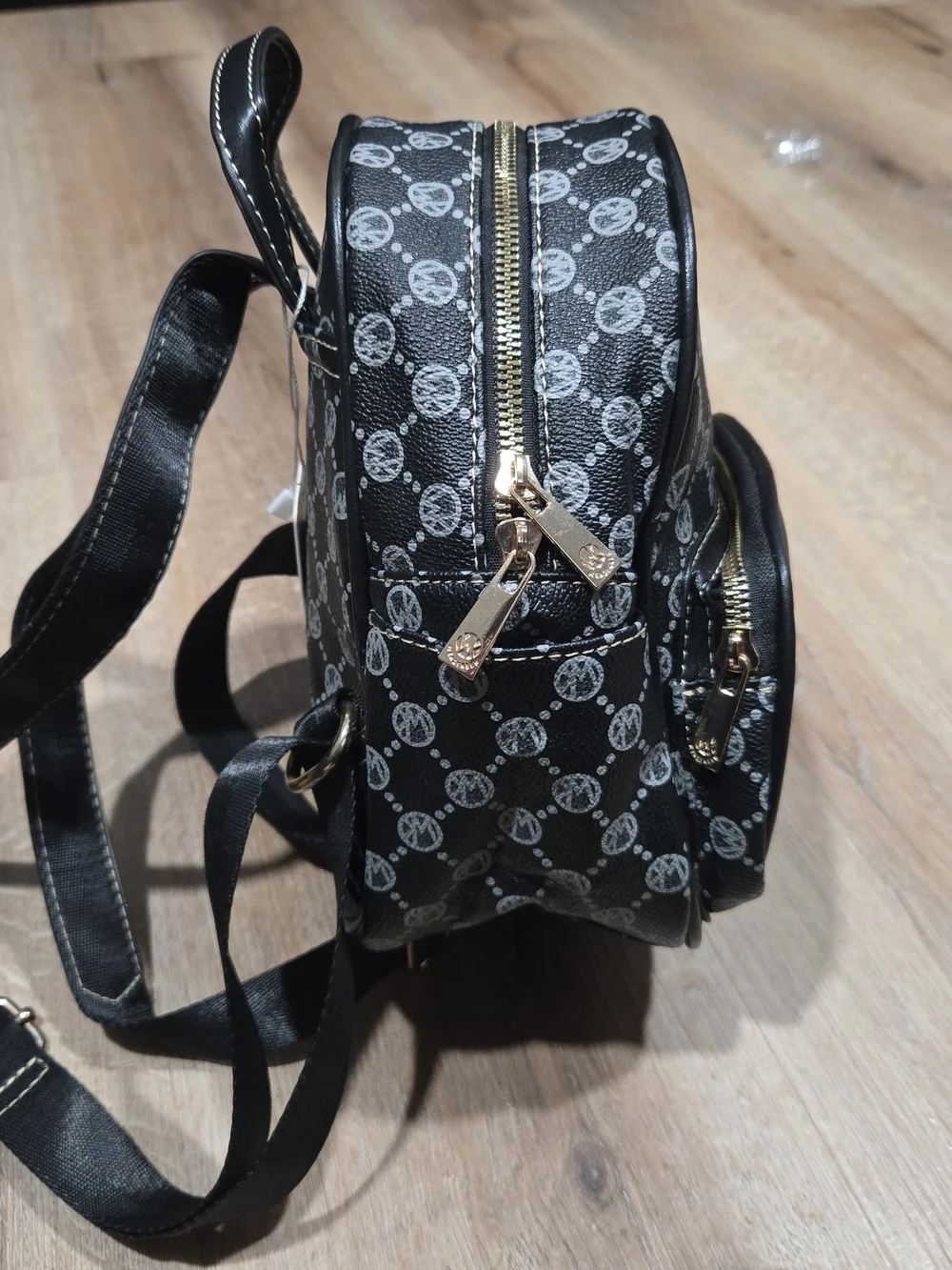 Wendy Keen black mini